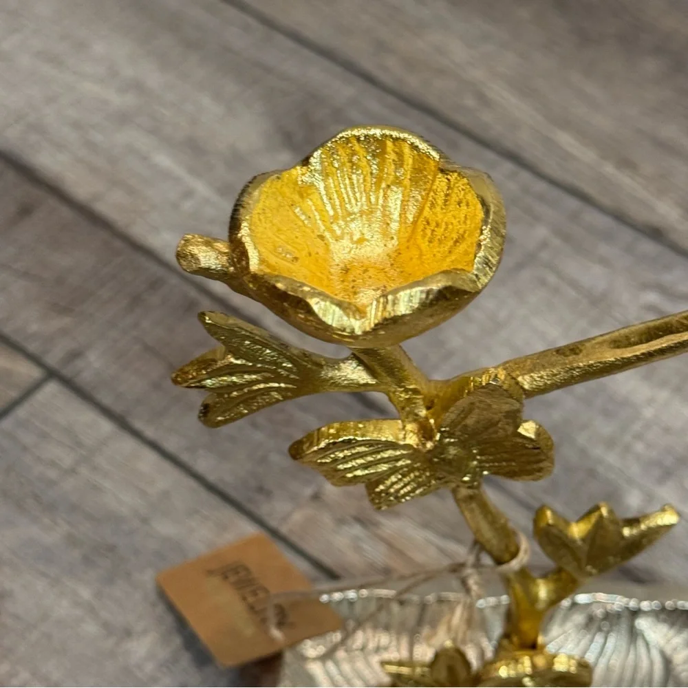 Jewelry Holder with Gold Floral Design & Silver Base
